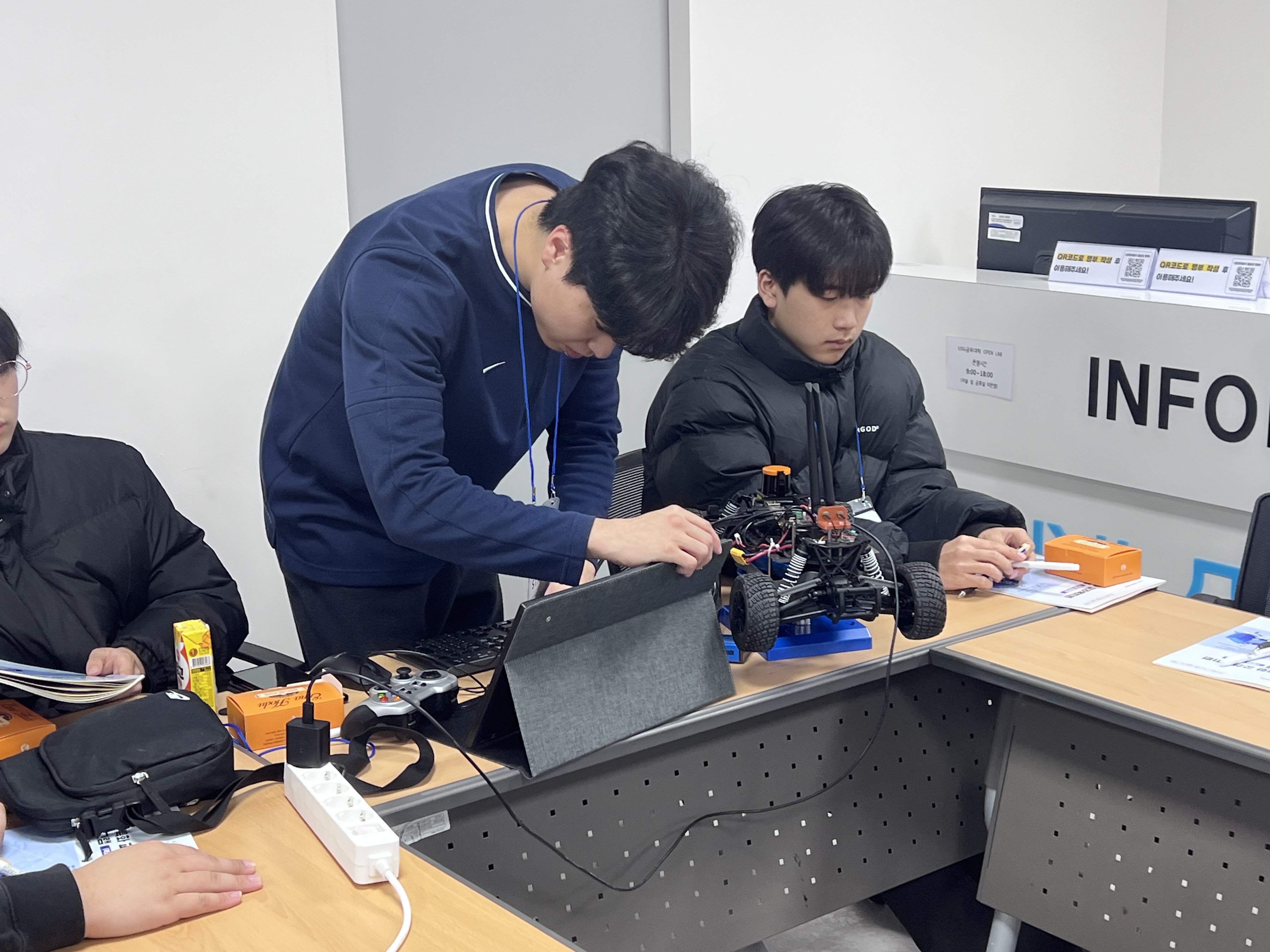 F1Tenth for High school students